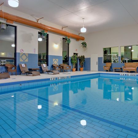 Holiday Inn Express Hotel & Suites Charlottetown By Ihg Екстер'єр фото