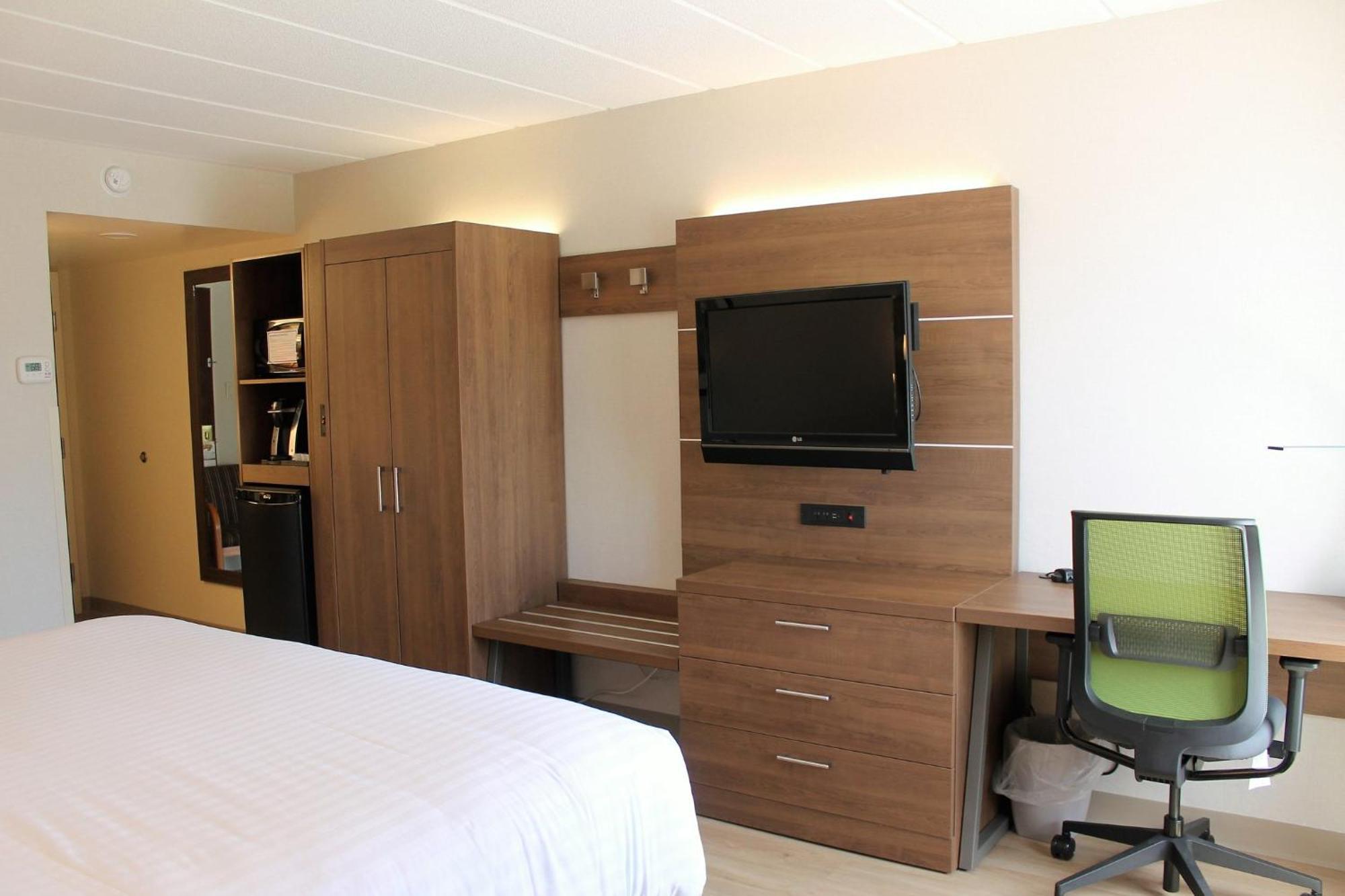 Holiday Inn Express Hotel & Suites Charlottetown By Ihg Екстер'єр фото
