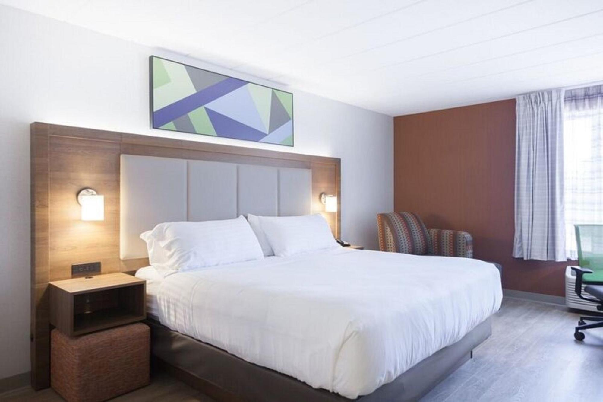 Holiday Inn Express Hotel & Suites Charlottetown By Ihg Екстер'єр фото